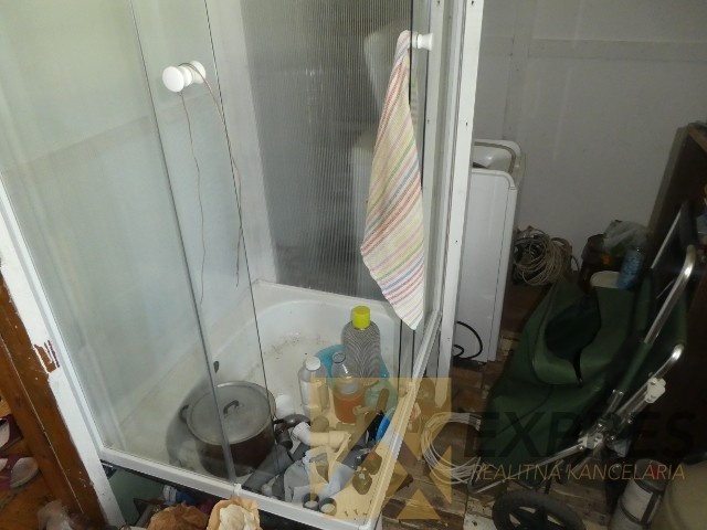 RK EXPRES - na predaj záhrada s chatkou v Handlovej. - 7