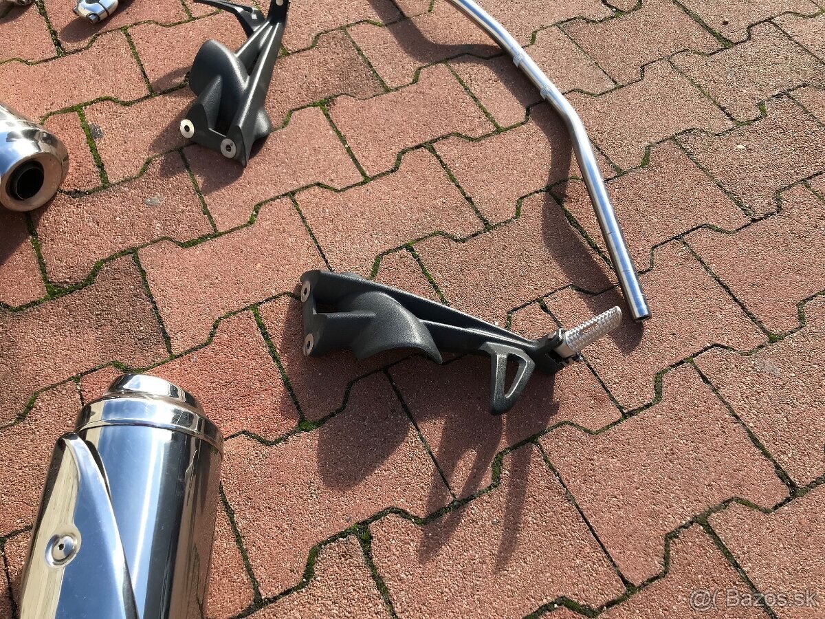 Triumph Street Triple 675 - 7