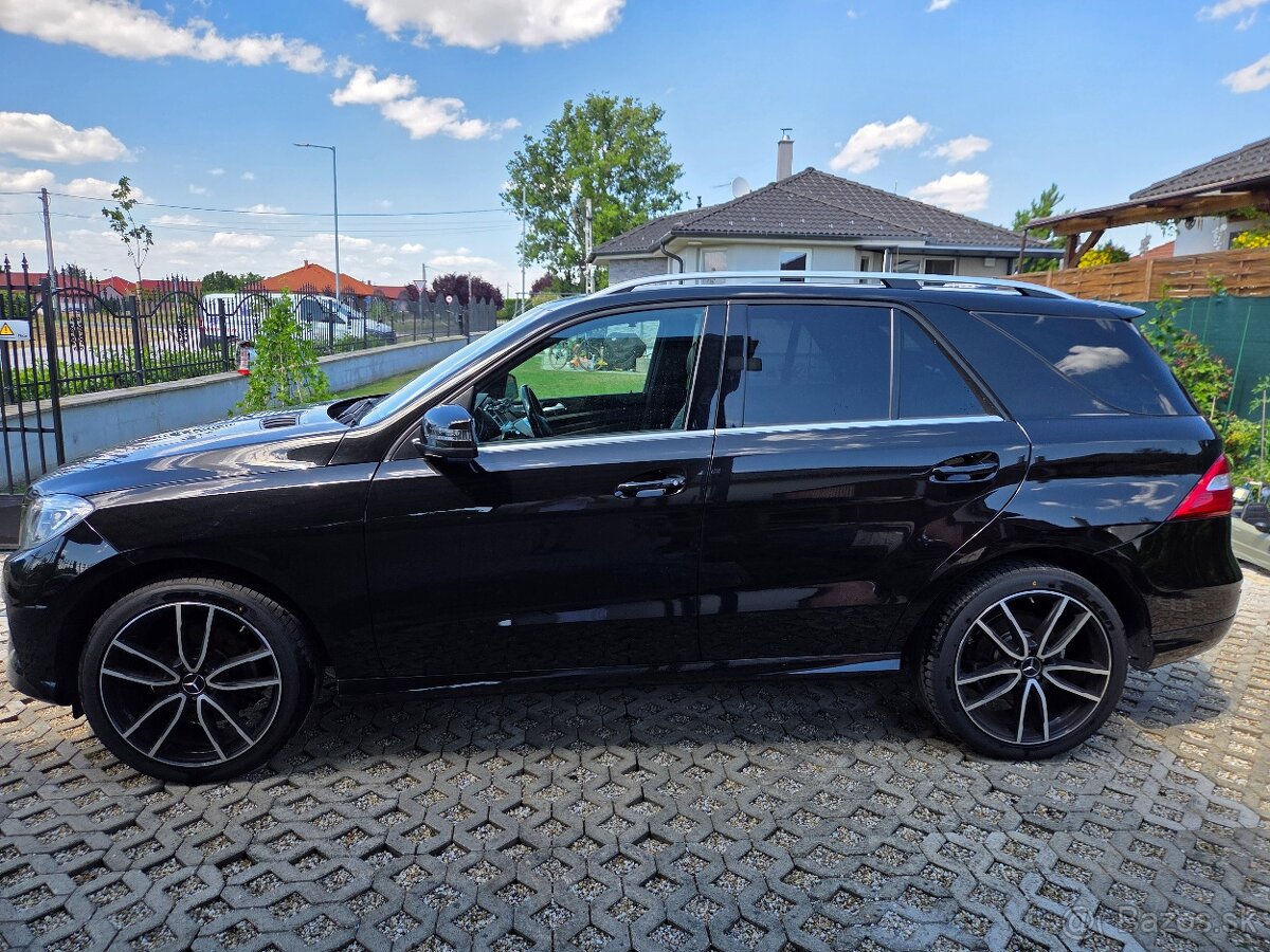 Mercedes Benz ML 350 W166 - 7