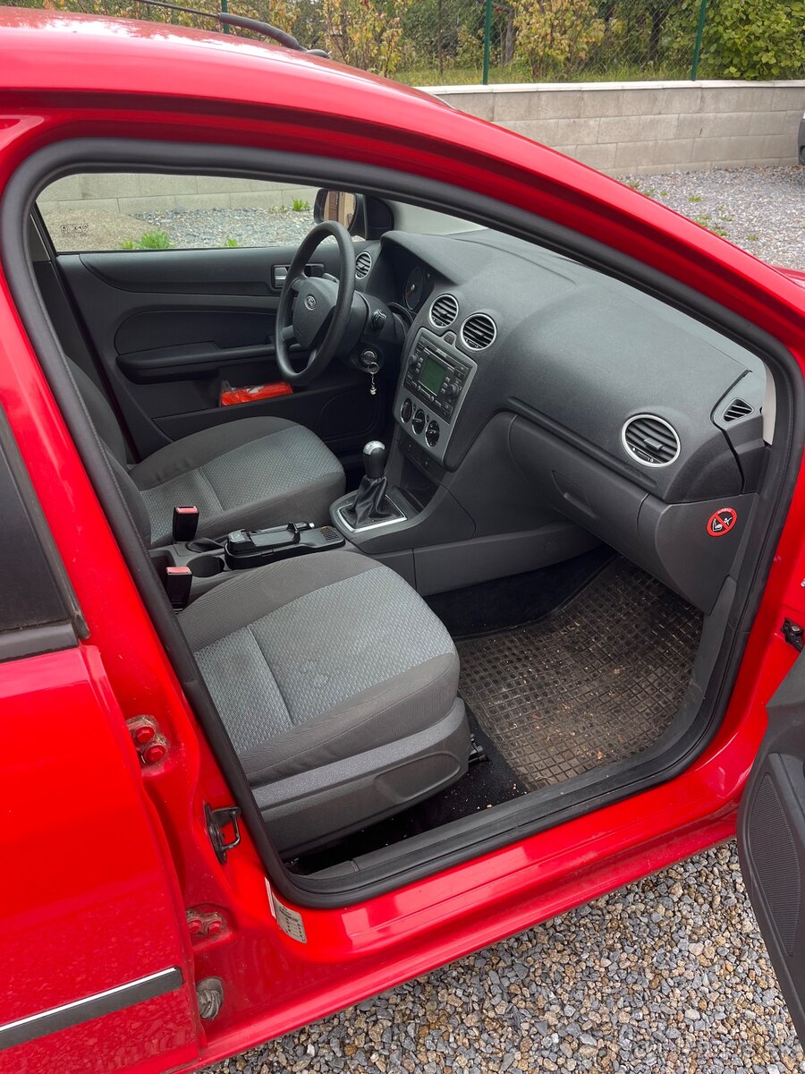 Ford Focus - 7