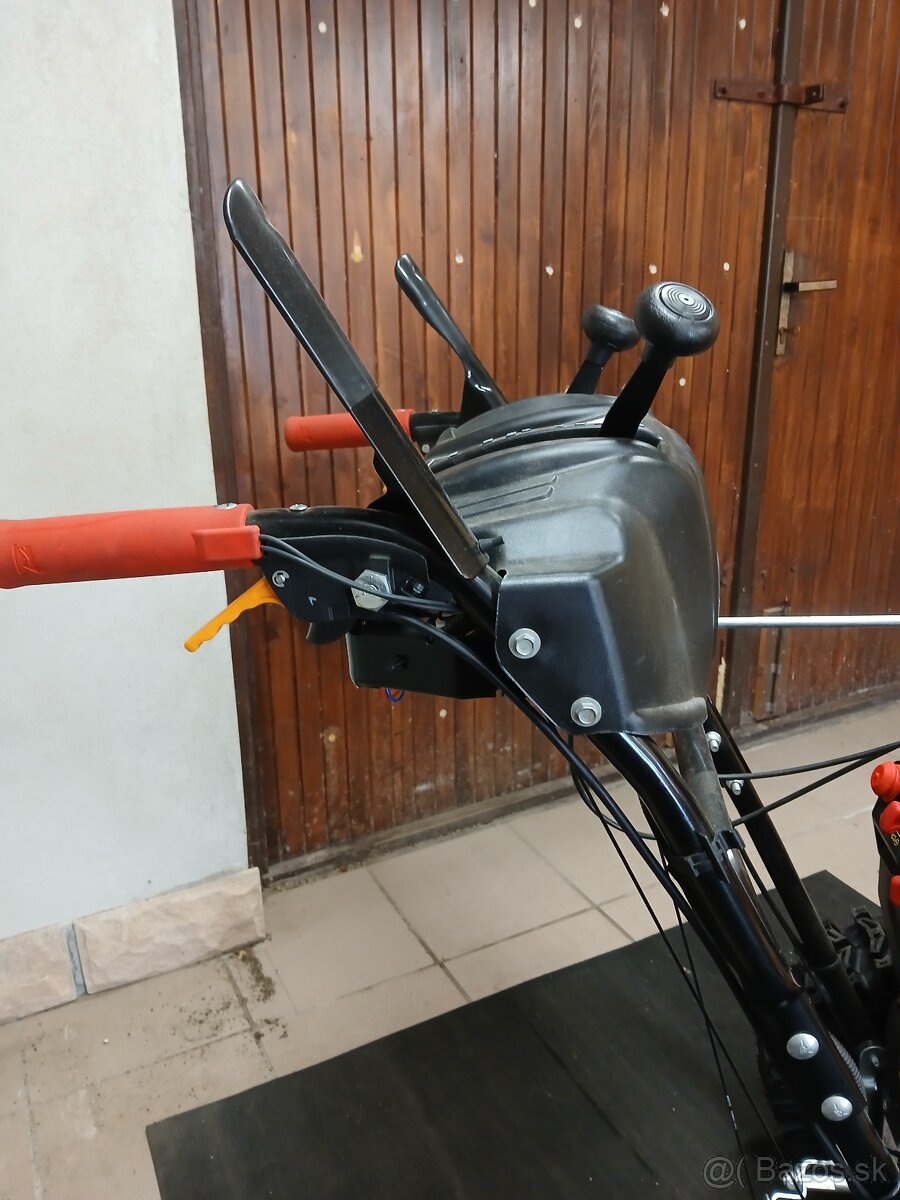 Predám snežnú frézu - 7