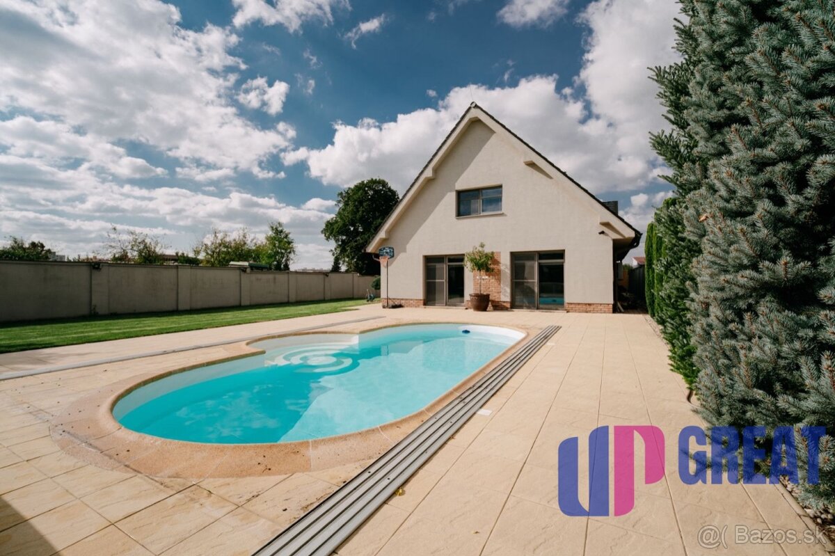 Na predaj exkluzívny rodinný dom s bazénom, SENICA - 7