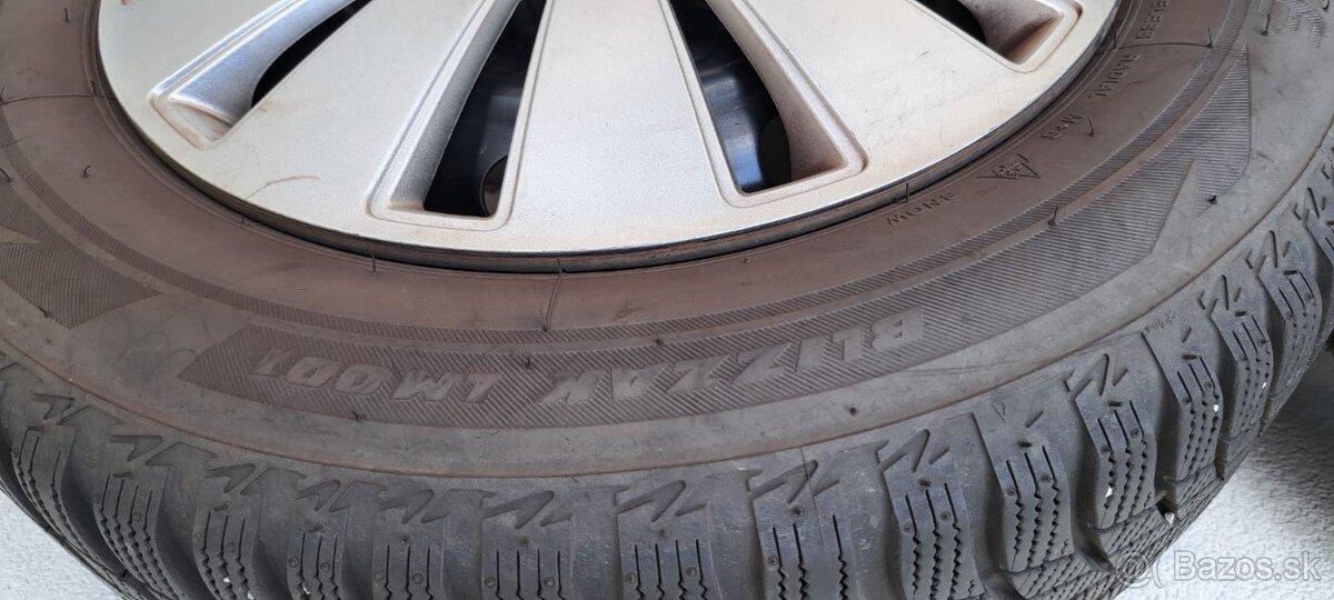 Zimne Bridgestone 185/65 R15 s plechovými diskami - 7