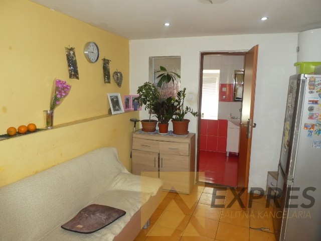 RK EXPRES - predaj rodinný dom v Handlovej, ul. Krasku - 7