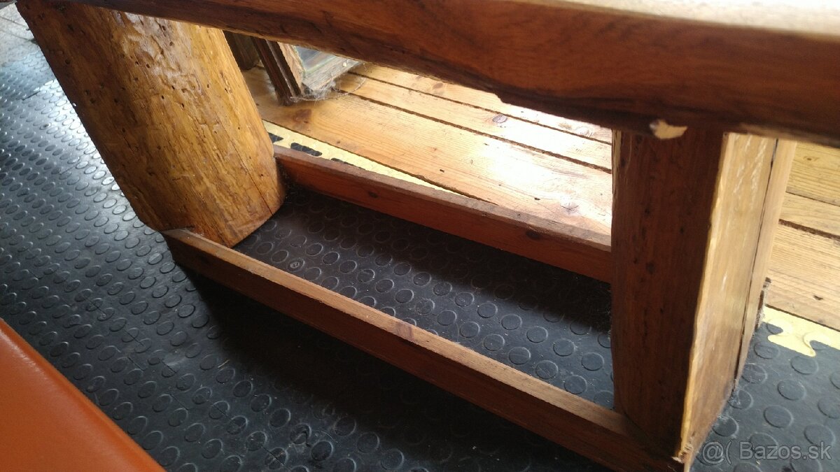 Masívny dubový stolík ťažký a vyschnutý cez 30 ročný - 7