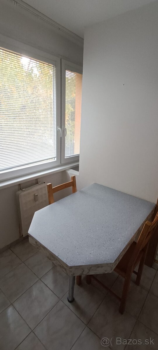 Na prenájom1 izbový byt v meste v meste Dunajská Streda - 7