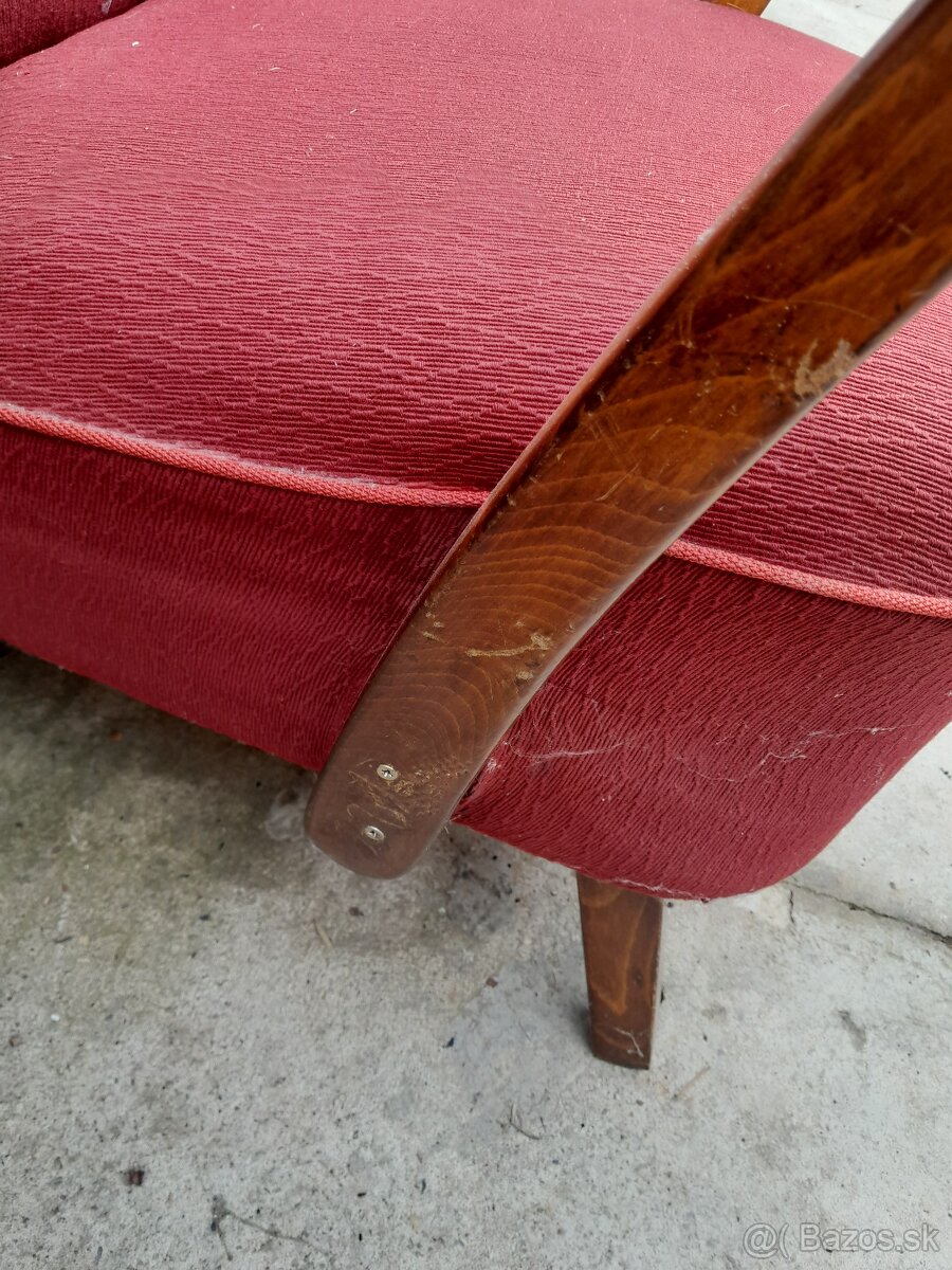 Predám pekné červené kreslá - 7