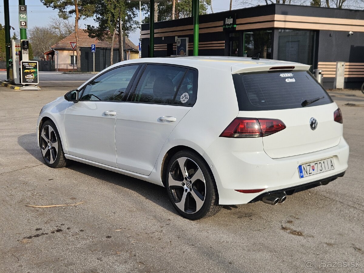 Volkswagen Golf 7 2.0 TDI - 7