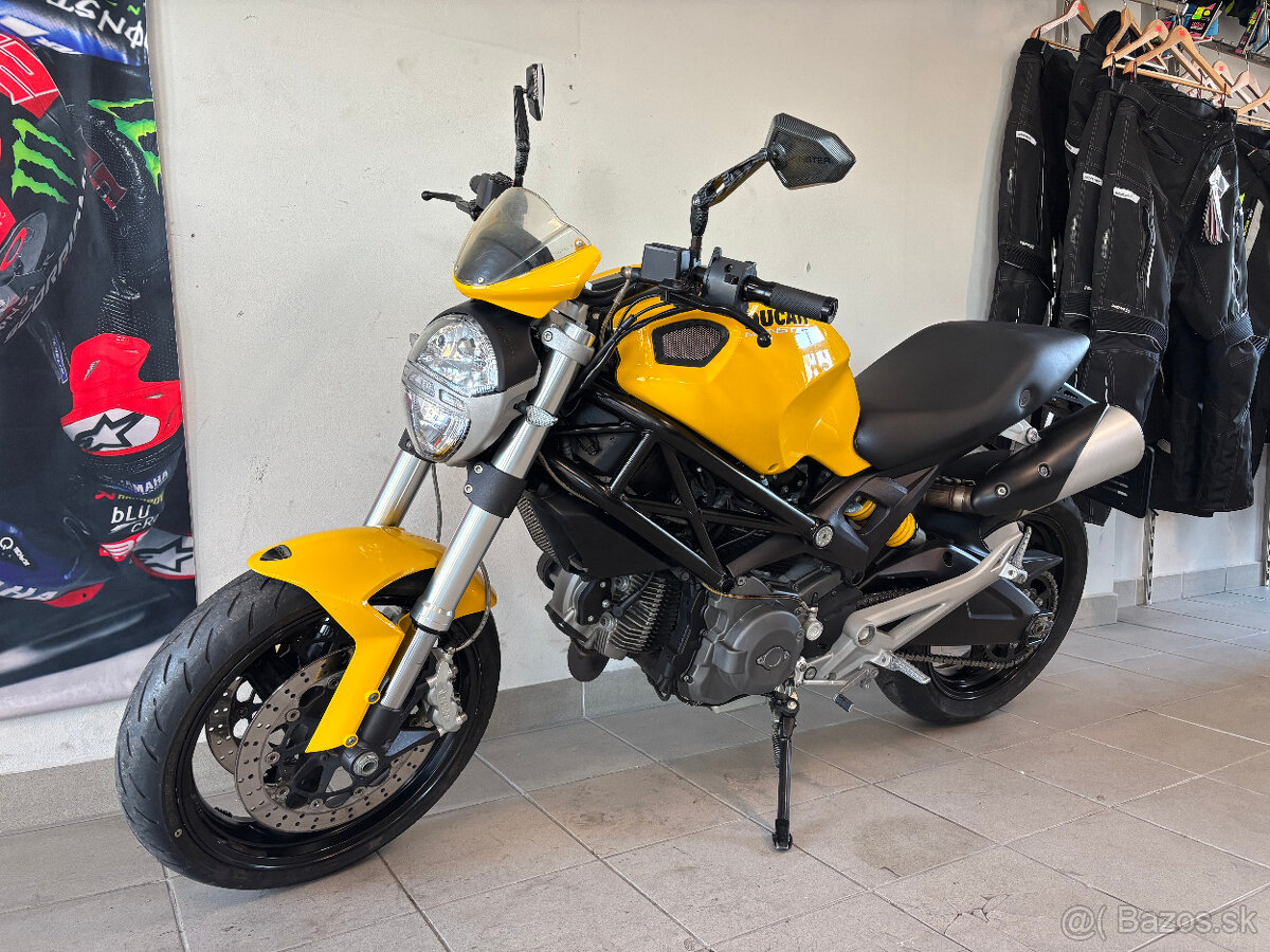 Ducati Monster 696 - 7