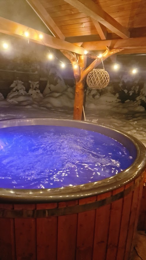 Nová hydromasážna vírivka (kúpacia kaďa) s externou pieckou - 7