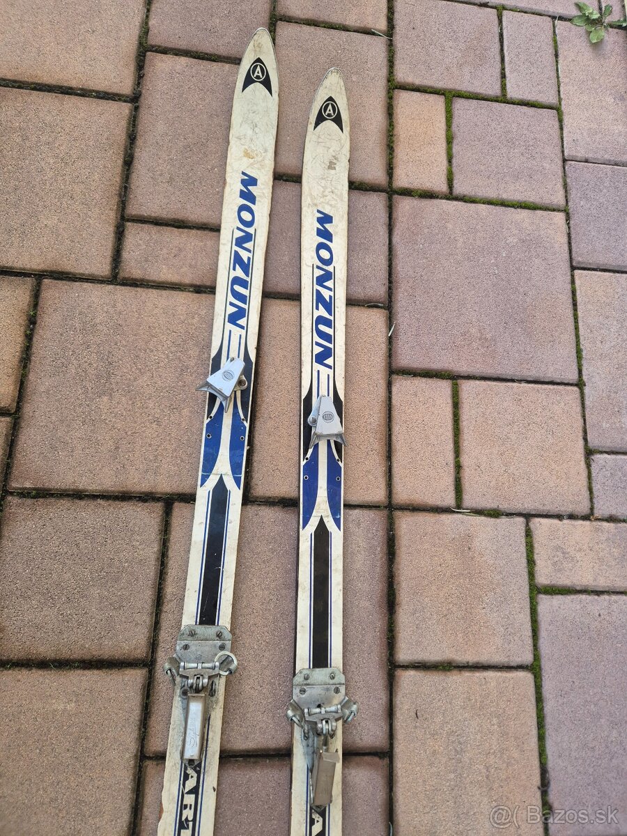 Zimná výbava lyže + retaze - 7