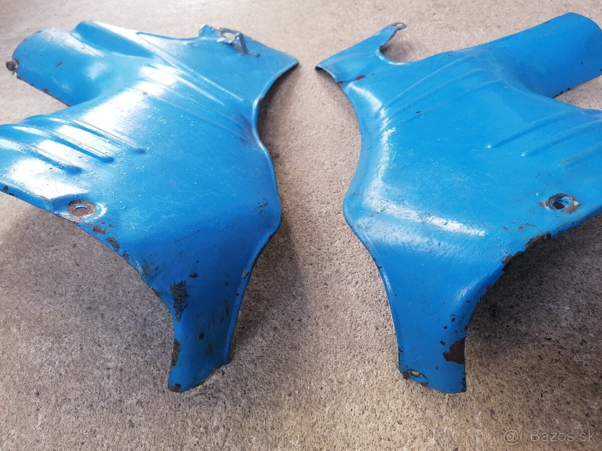 Predám podsedlové plechy na Jawa 550 - 7