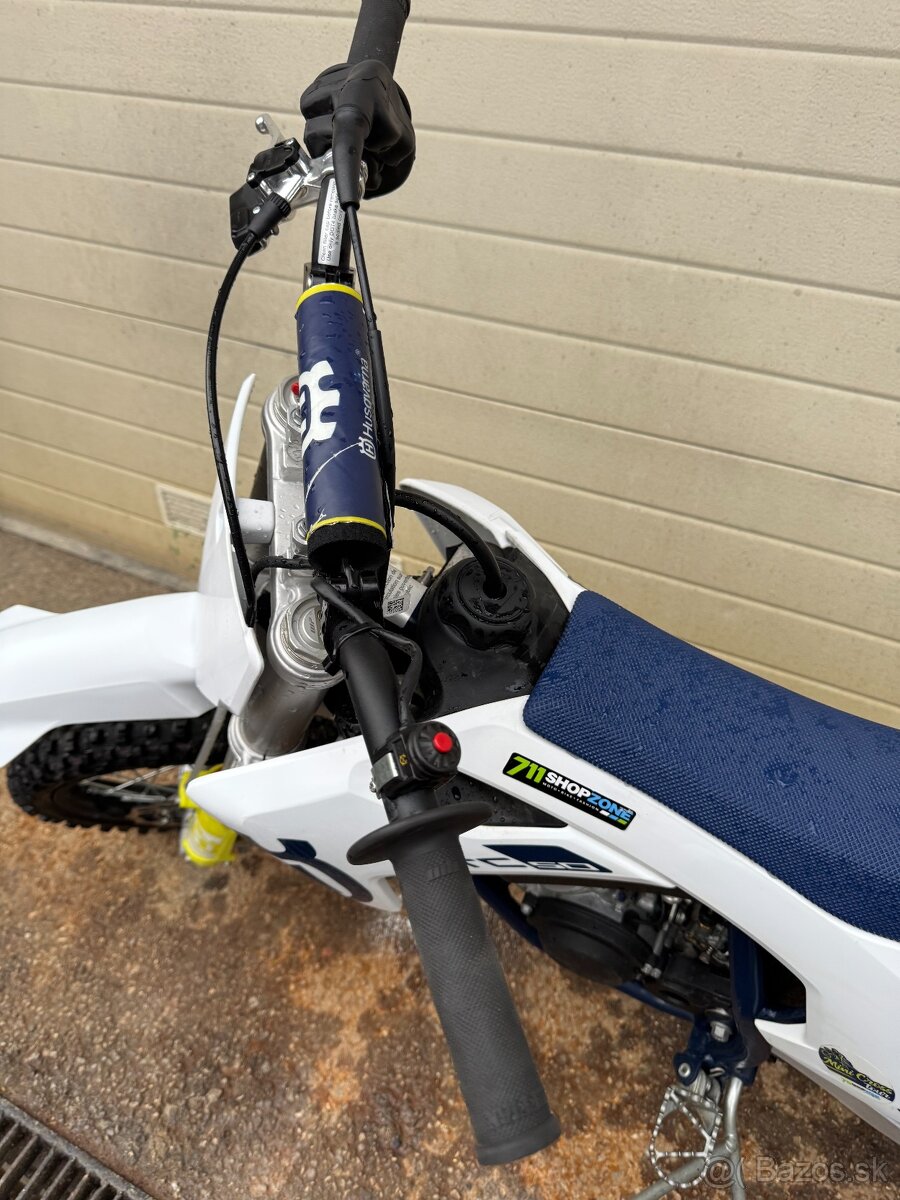 Predám málo jazdený motokrosový motocykel Husqvarna TC 50 - 7