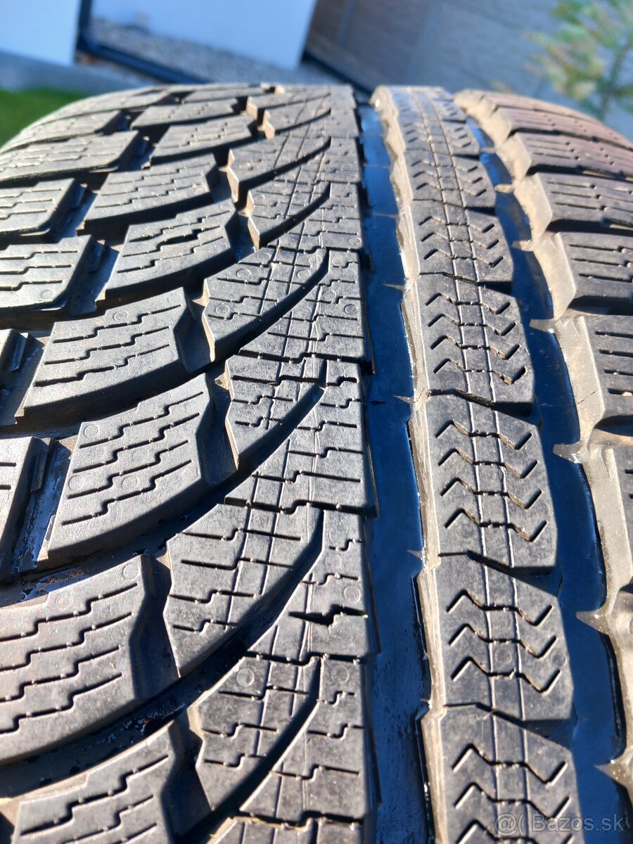 235/40 r18 zimne pneumatiky - 7