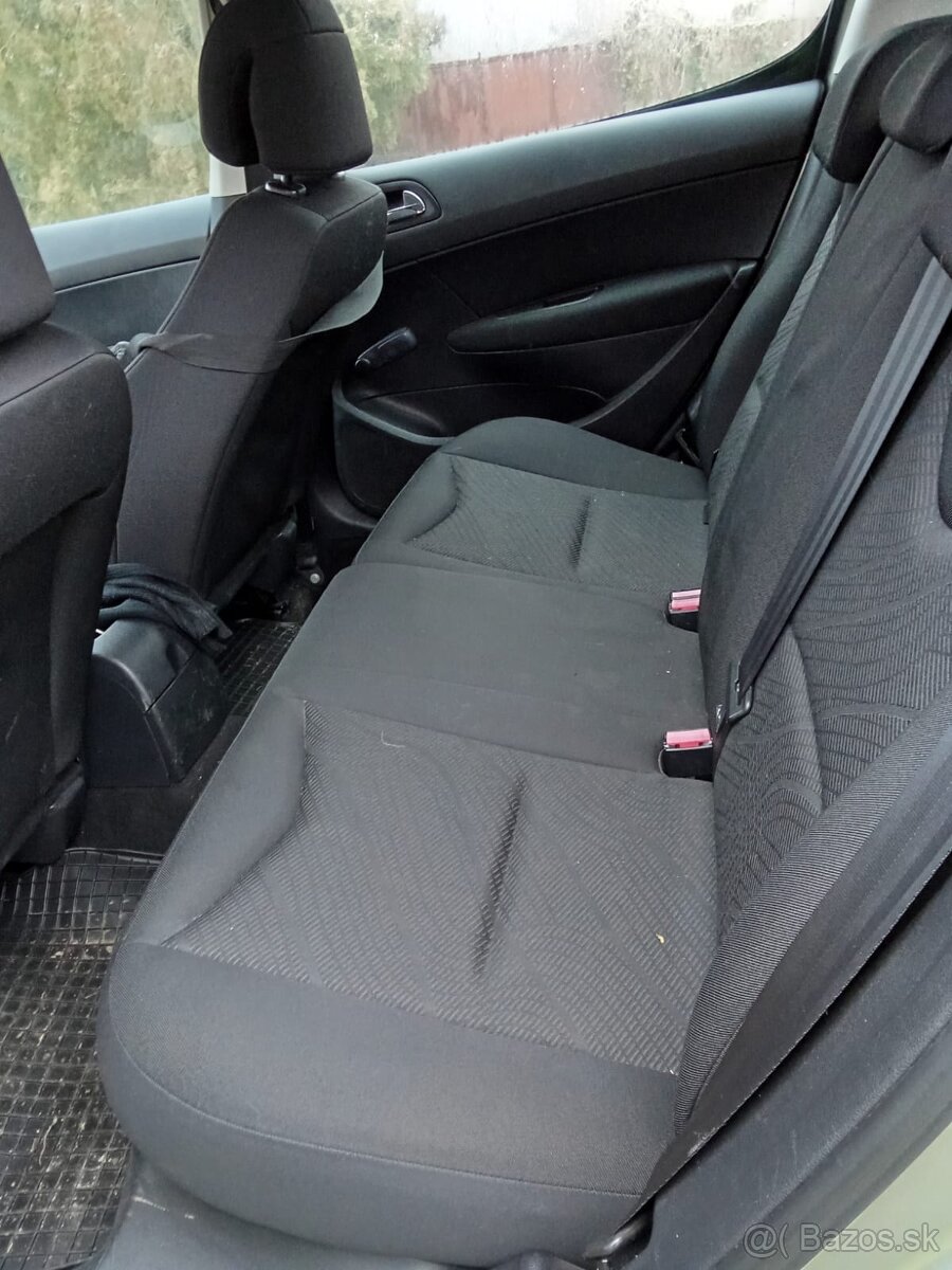 Predám Peugeot 308 1.6 hdi - 7