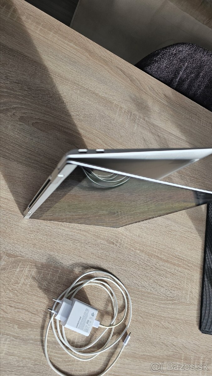 Samsung Galaxy Book Pro 360 Hybrid 2v1 konvertibilny 13,3' - 7