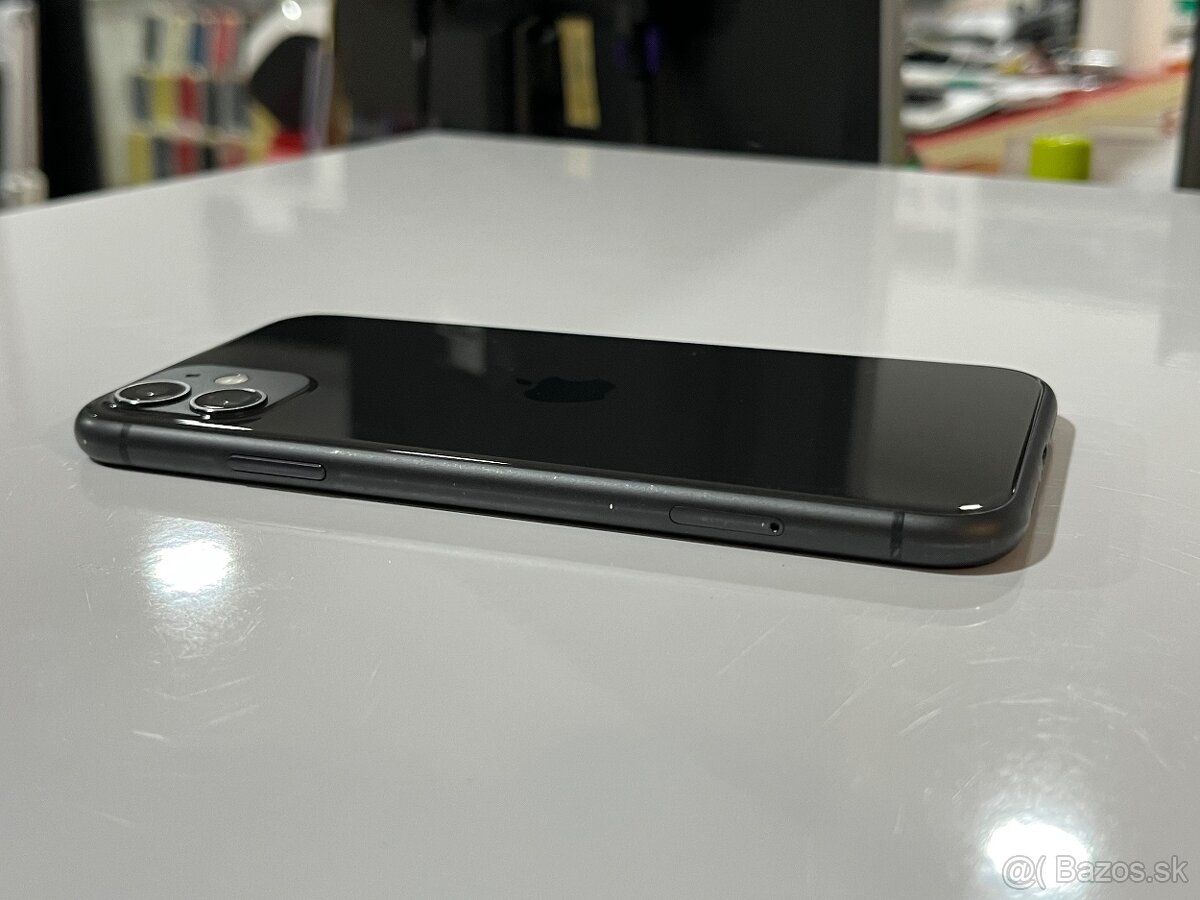 iPhone 11 128GB Black TOP stav - 7
