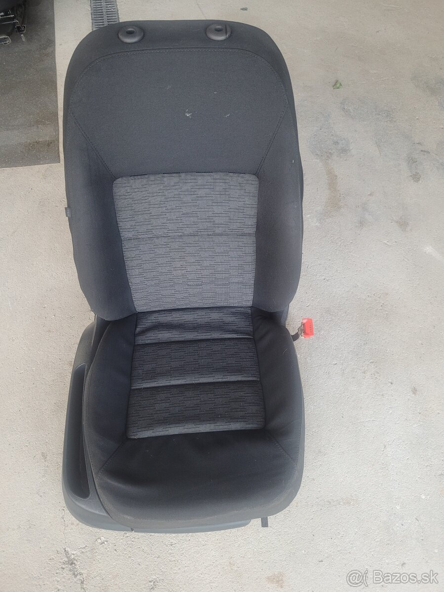 Škoda Octavia II sedačky - 7