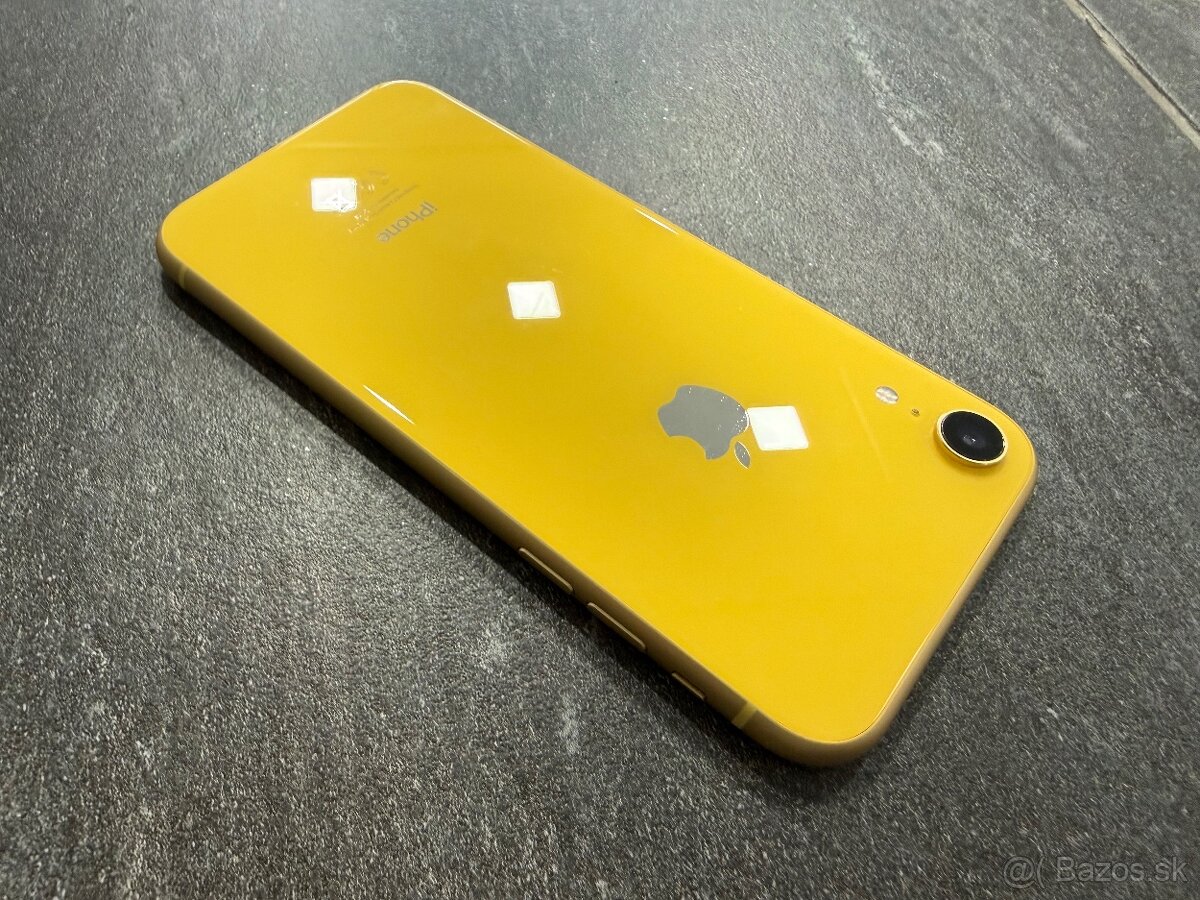 Apple iPhone XR 64 GB v žltej farbe - 7