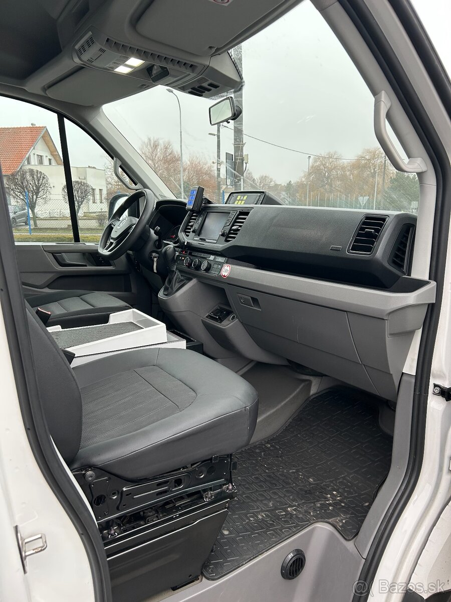 VW Crafter - 2.0 TDI Sanitné vozidlo - DSG - 7
