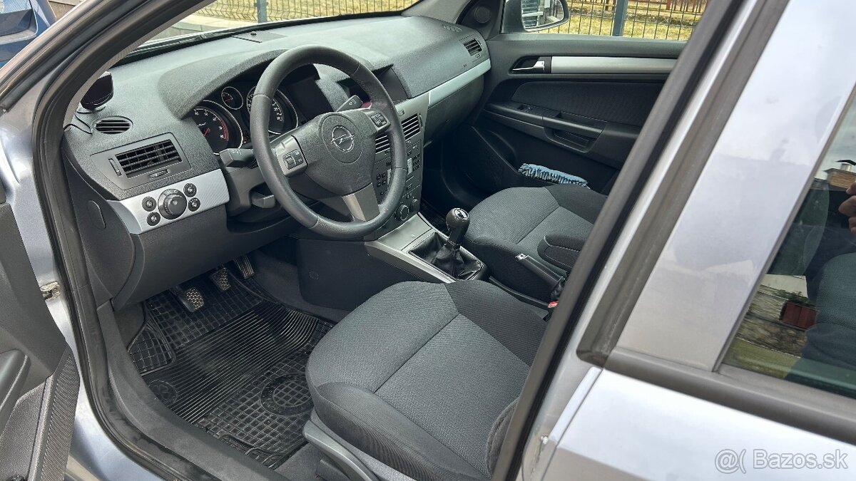 Opel Astra H Caravan 1.4 66kw - 7