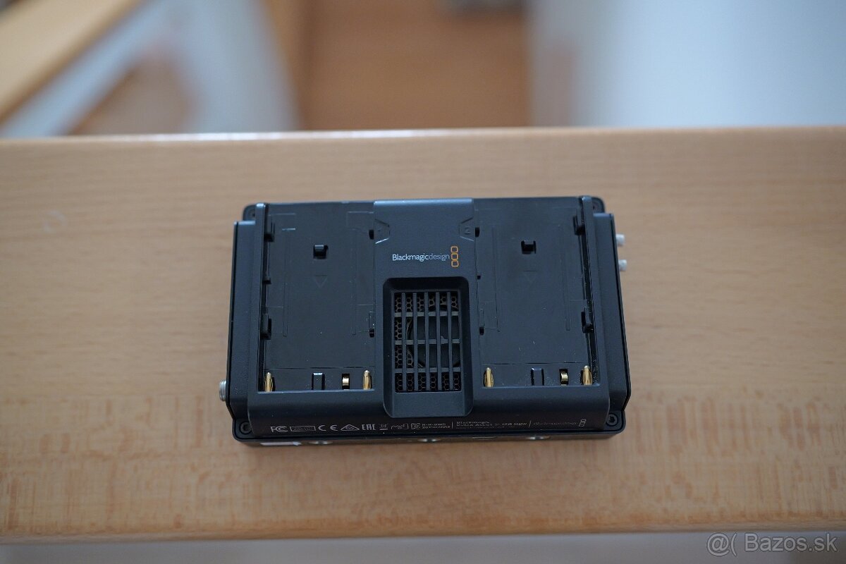 Blackmagic Videoassist 5" 12G – TOP stav - TOP CENA - 7