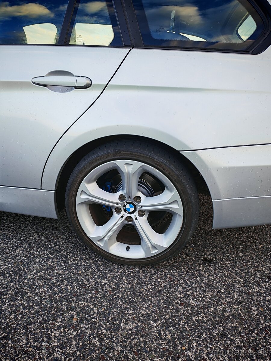BMW e91 320d 120kw - 7