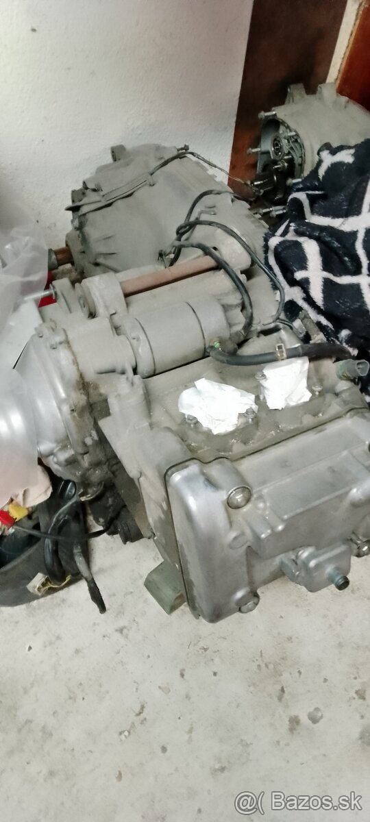 Honda FJS 600 Silverwing - 7