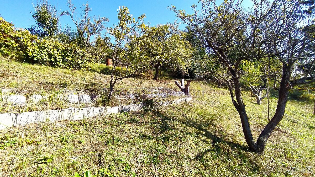 Murovaná chata Lučenec - Opatová ID 2134 - 7