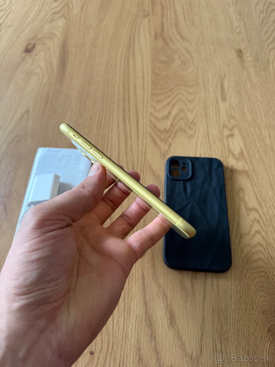 iPhone 11 64 gb Yellow v záruke + príslušenstvo - 7