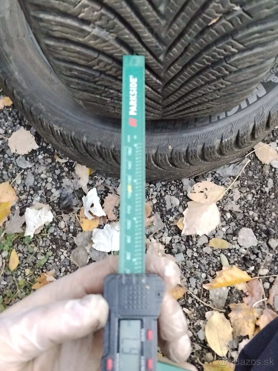 Zimne 205/50 R17, 93H Michelin Alpin5, 2ks - 7