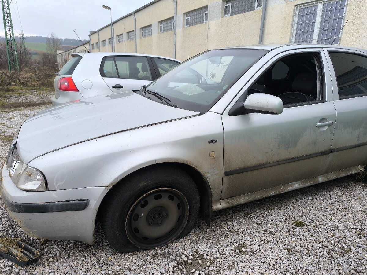 Škoda Octavia 1.9 TDI Elegance(2003) - havarované - 7