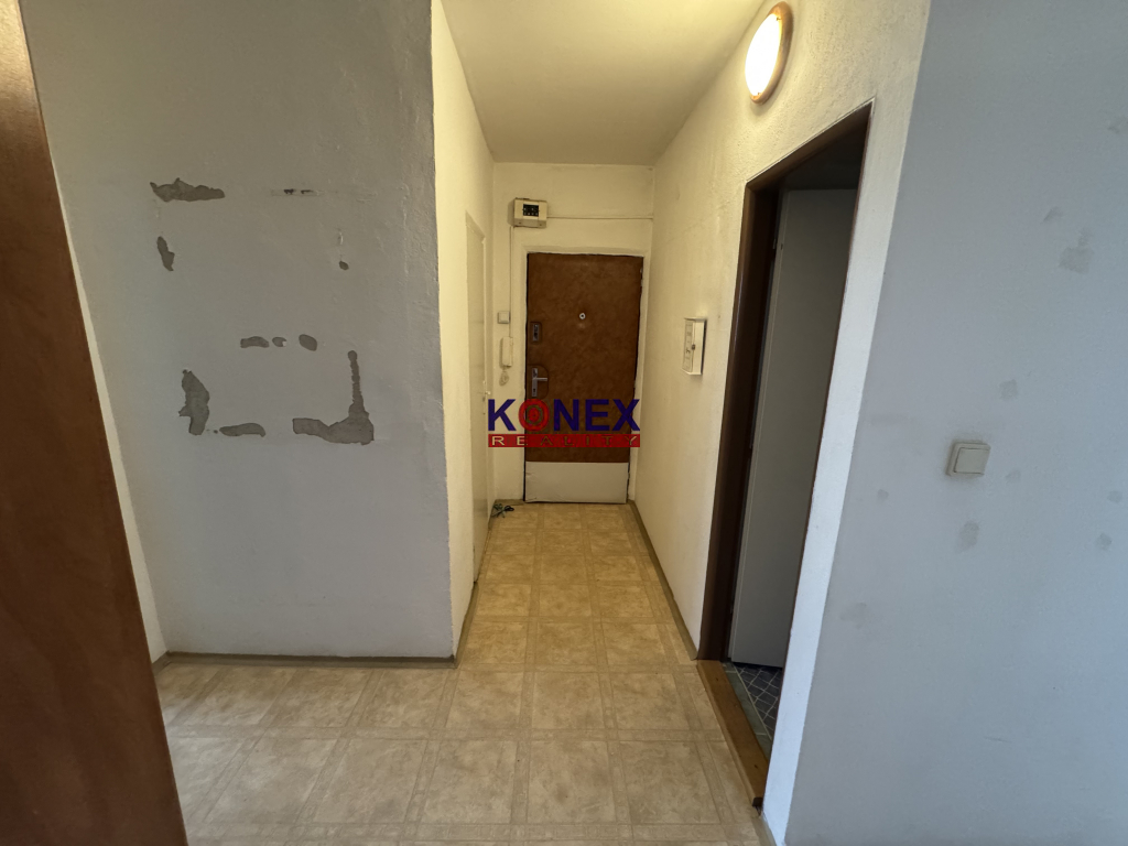 NAJVÝHODNEJŠIA PONUKA - 3-izbový byt NAD LABORCOM - 7