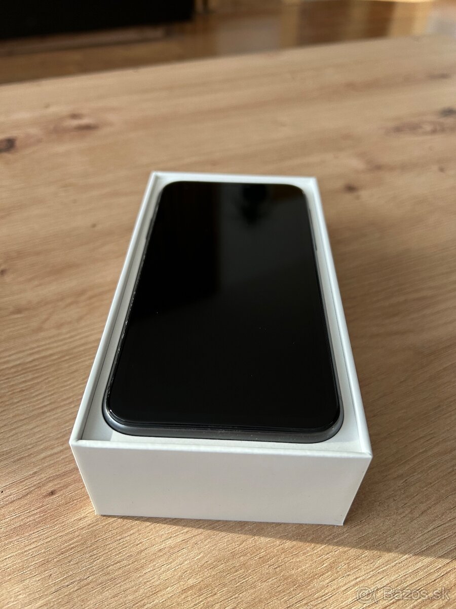 iPhone 11, 128 Gb - 7