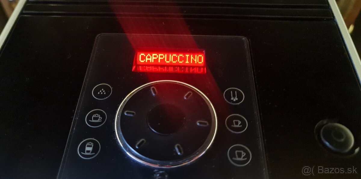 Predám plnoautomatický kávovar Jura ENA Micro 9 - 7