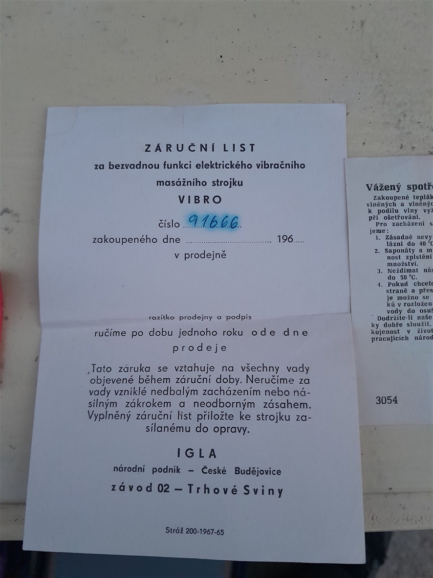 Predám retro masážny vibračný prístroj - 7