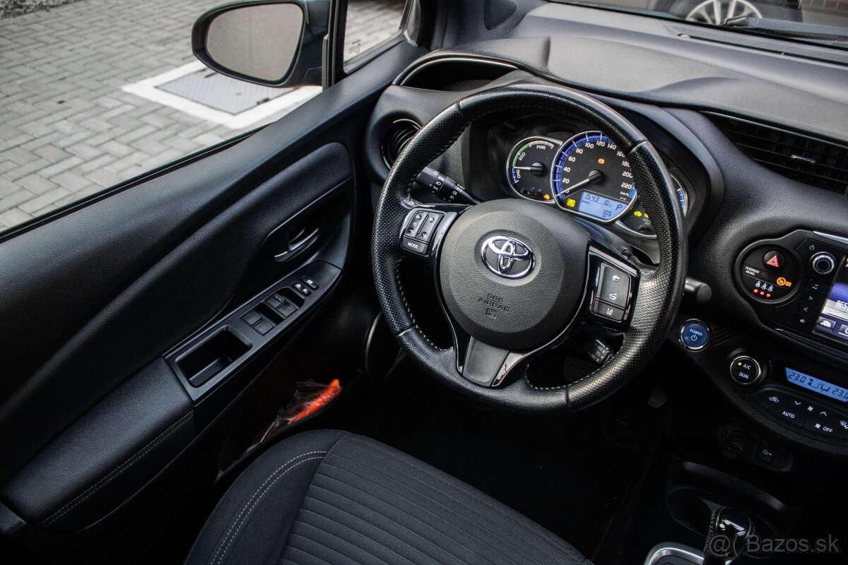 Toyota Yaris 1.5 Hybrid Style e-CTV 54kW - 7