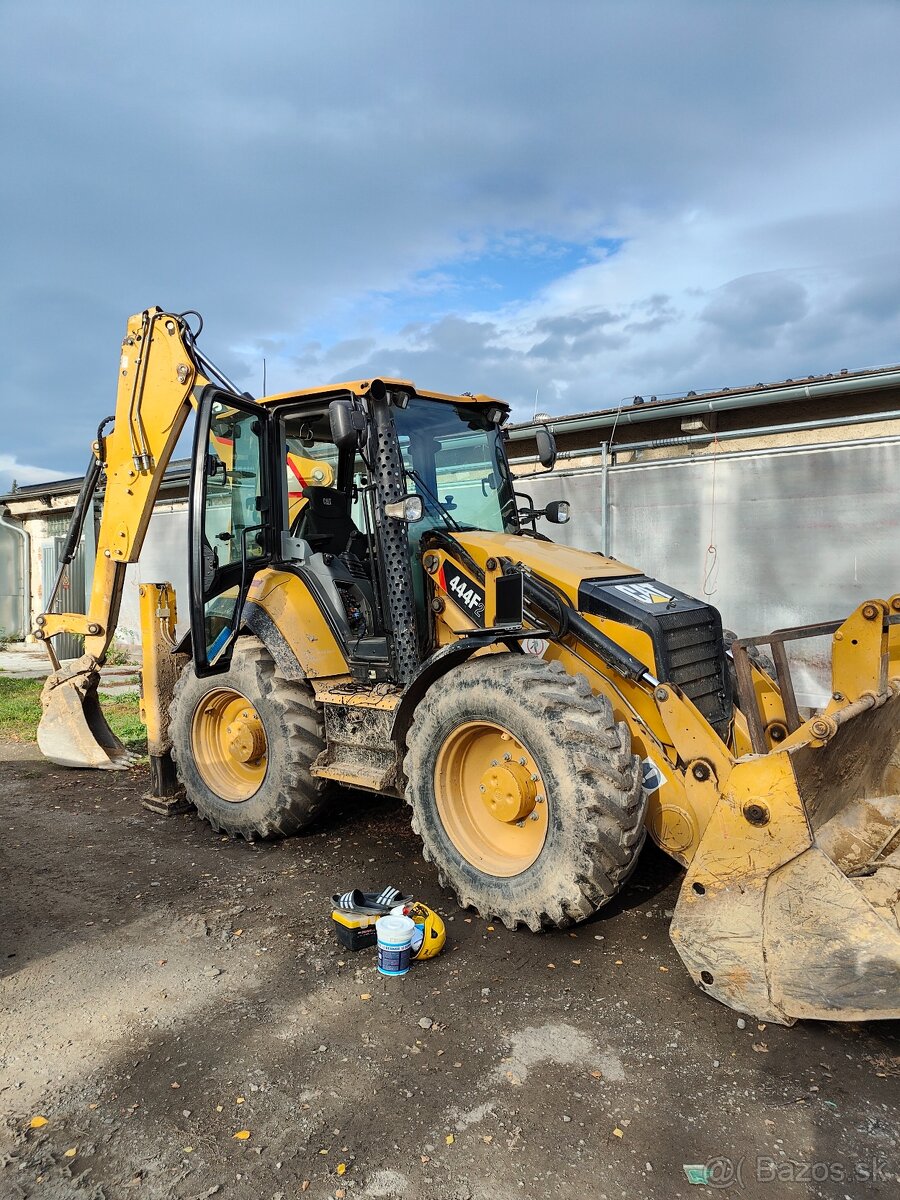 Riešenie problemov ADBLUE DPF EGR CAT CUMMINS PERKINS VOLVO - 7