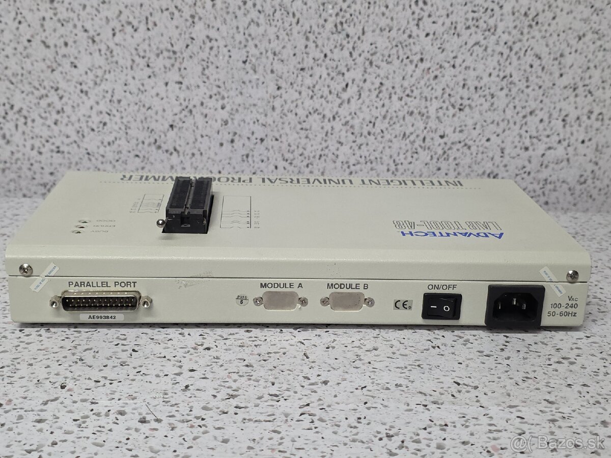 Advantech LabTool-48 》Inteligentný univerzálny programátor - 7