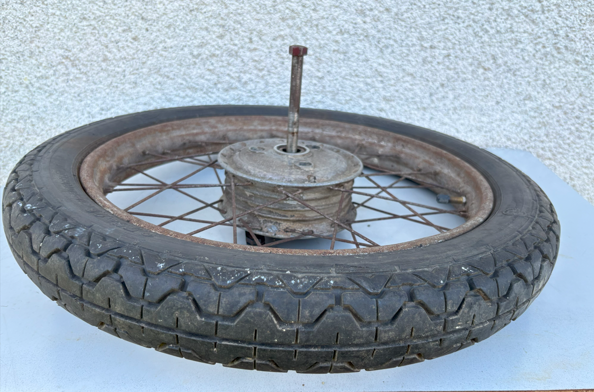 Predám zadné koleso na Jawa Pionier 50/05,20,21 - 7