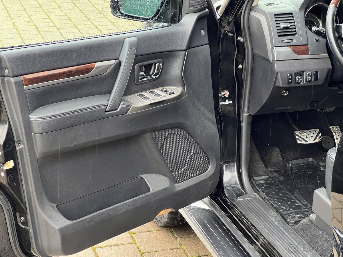 PAJERO 3.2 Di-D DAKAR EDITION - 7