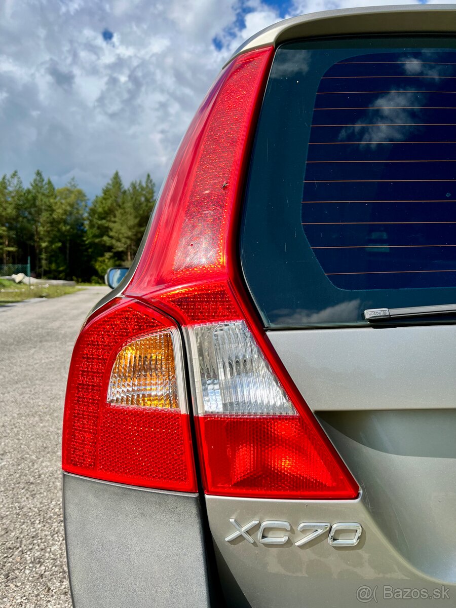 Volvo XC70 D5 AWD Manuál - 7