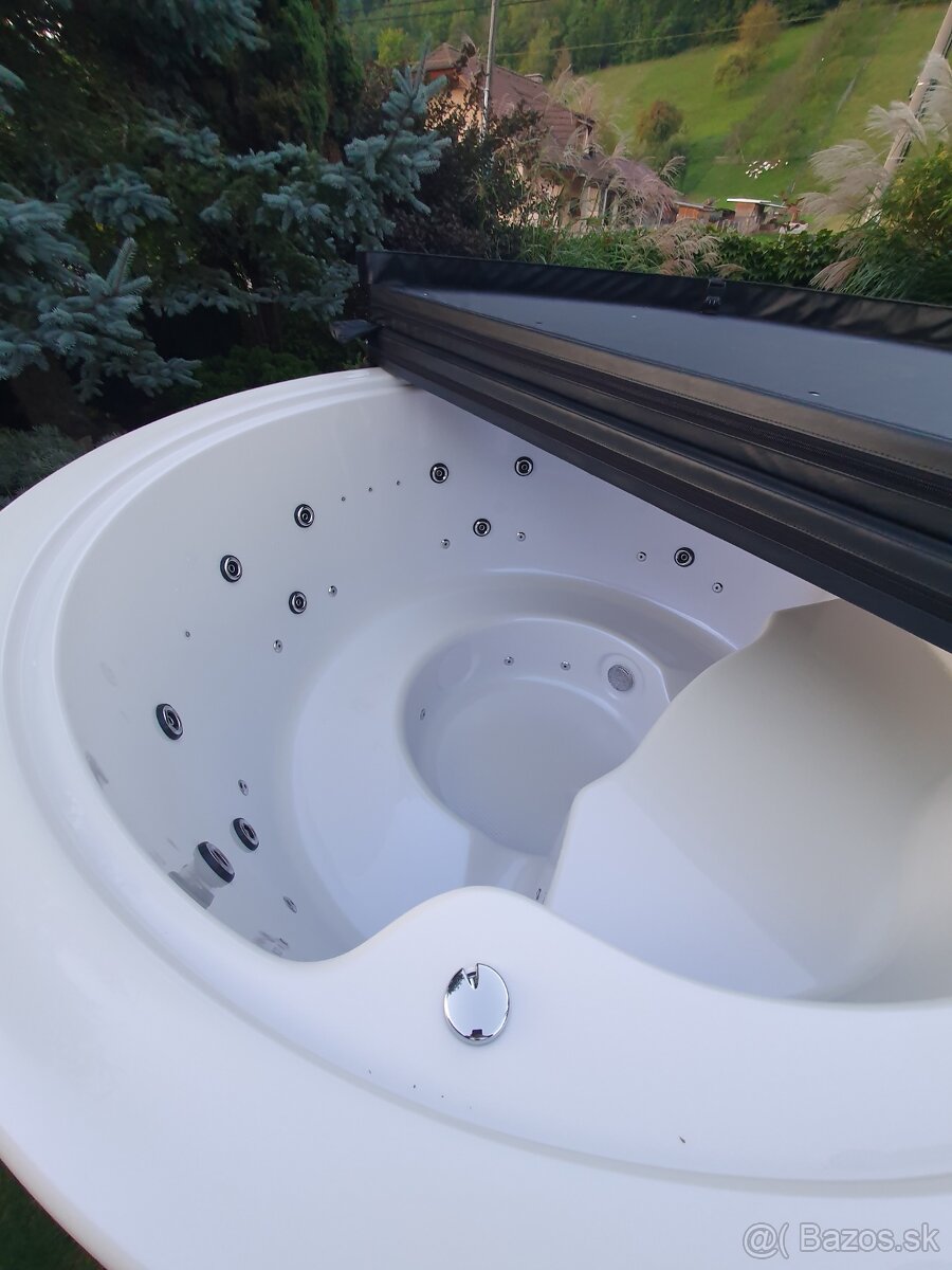 Okrúhla akrylátová vírivka ECO PLUS - 7