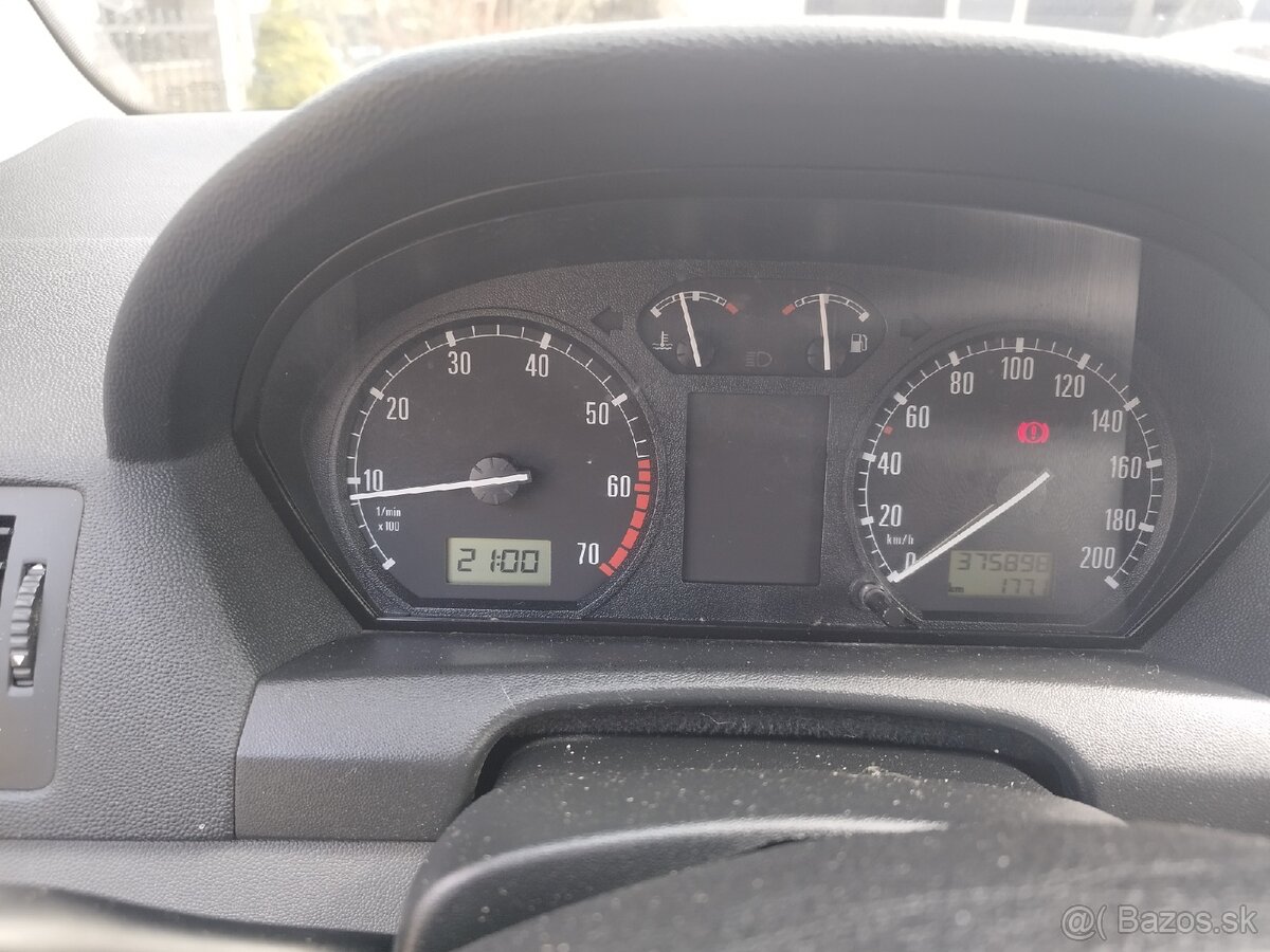 Predám Škoda Fabia 1.4 mpi - 7