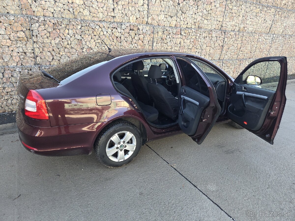 Škoda Octavia facelift 1.6 TDI (77kw) r.v 2010 - 7