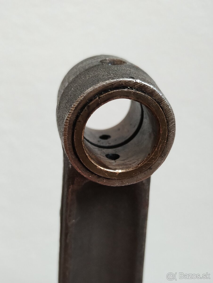 Predám po renovácii klikovku na motocykel jawa pérák 250 - 7