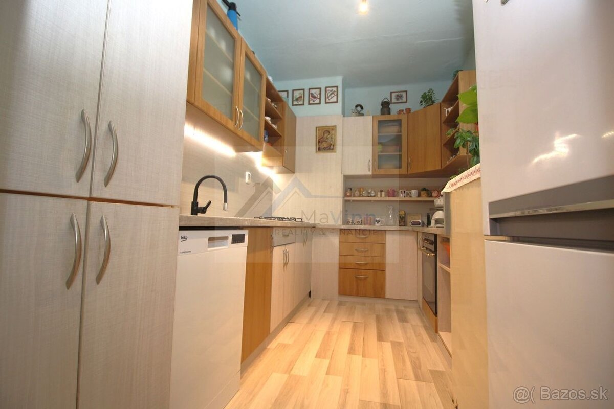 PREDAJ 2 izb BYT 54m2 štvrť SNP Trenčianske Teplice - 7