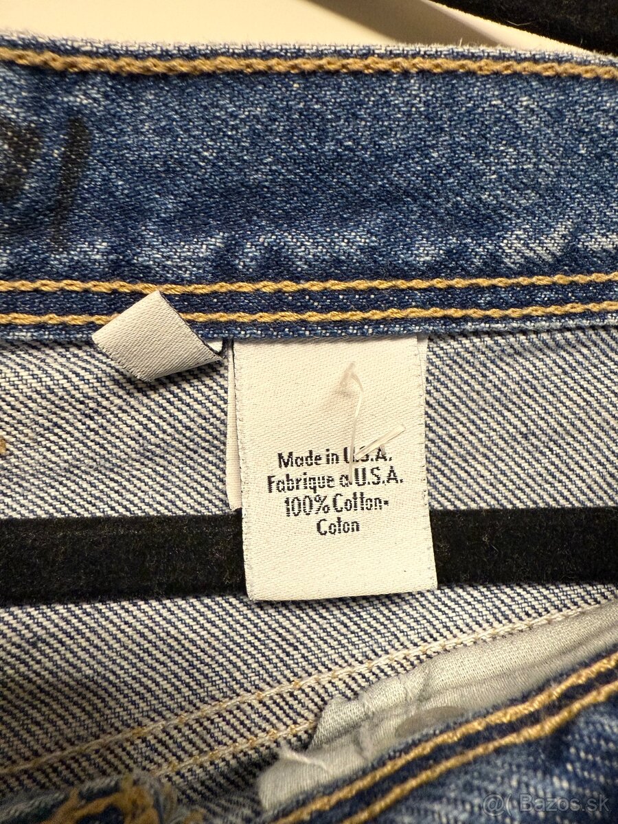 Calvin Klein - Giant Jeans - 7