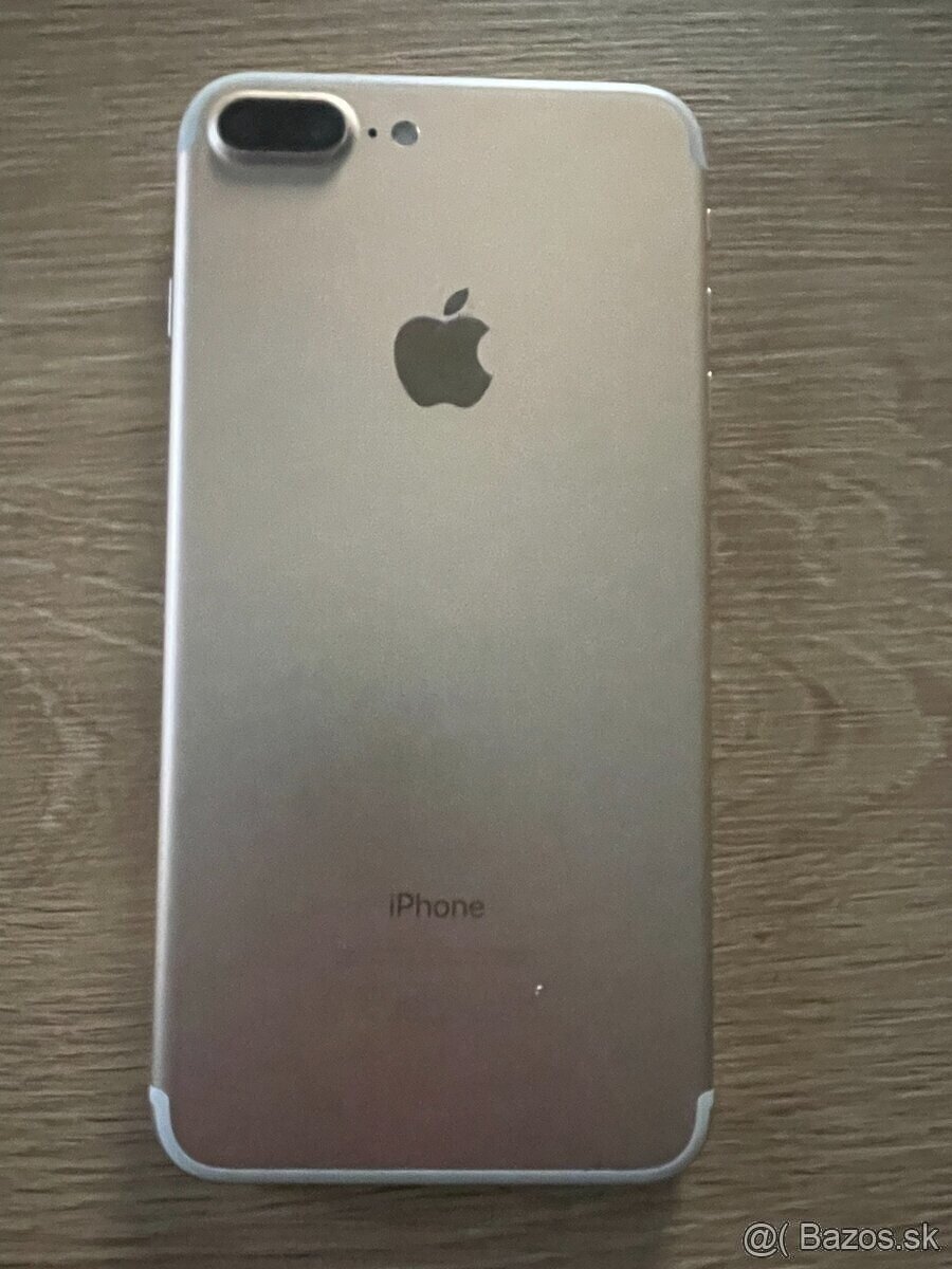 Predám 2ks iPhone 7 na náhradné diely - 7