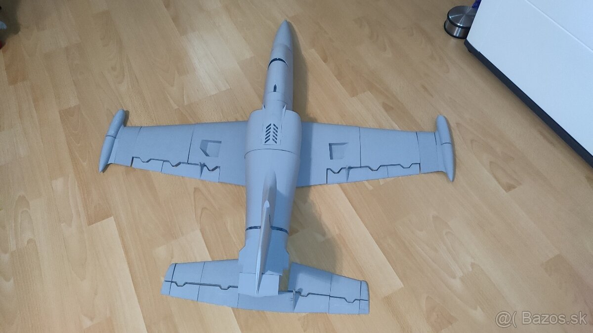 L - 39 Albatros , RC lietadlo - 7